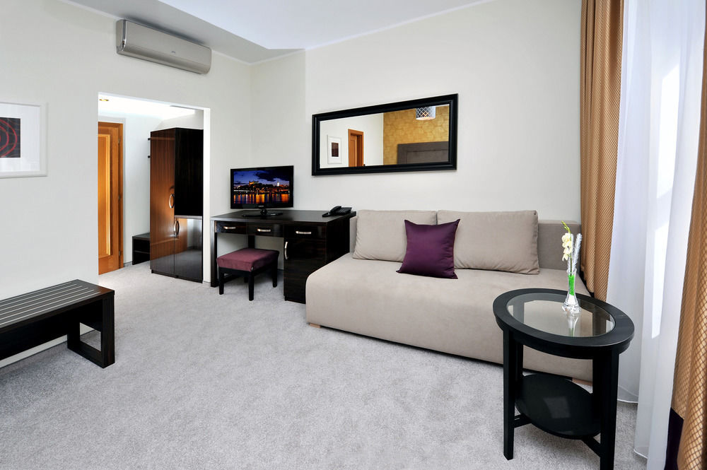 Pension Gaestehaus Heller Weissenkirchen in der Wachau Ngoại thất bức ảnh