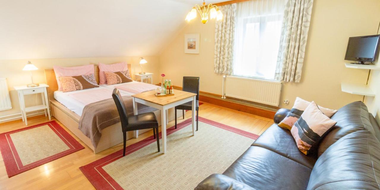 Pension Gaestehaus Heller Weissenkirchen in der Wachau Ngoại thất bức ảnh