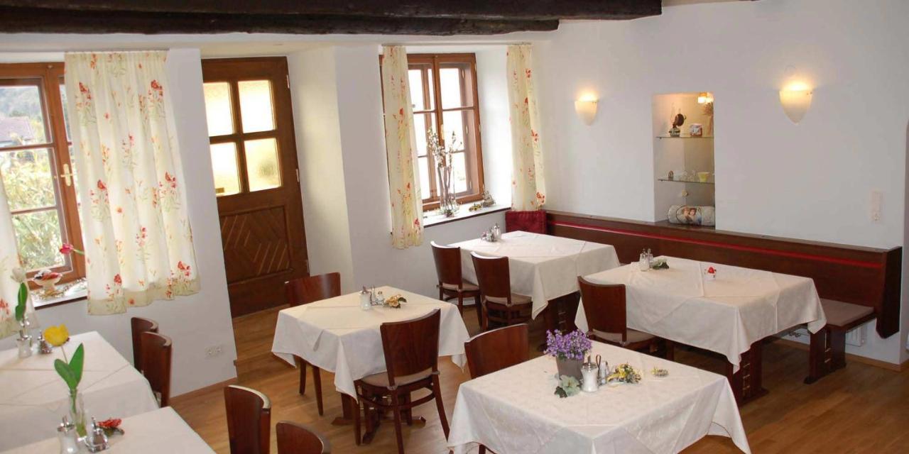 Pension Gastehaus Heller Weissenkirchen in der Wachau Ngoại thất bức ảnh